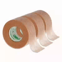 3m™ Micropore™ Hypoallergenes Vliespflaster 2,5 cm X 5 m