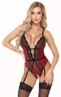 Body Ouvert Mit Strapsen, Edler Roter Mattlook Mit Schwarzer Spitze