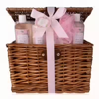 Accentra Secret Garden Geschenkset – Pflegeset im Weidenkorb, White Tea & Apricot 1170 ml