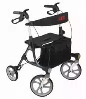 Rollator mit Fußstütze