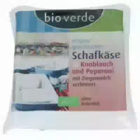 Griechischer Käse Aus Schafs & Ziegenmilch Mit Knoblauch & Peperoni