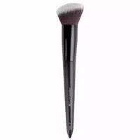 Brushworks Winkelförmiger Rougepinsel Gesicht Nr 7