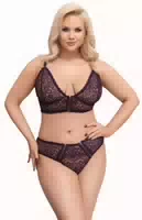 Bralette Plus Slip aus Spitze