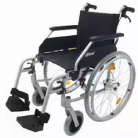 Drive Medical Leichtgewichtrollstuhl Litec 2g ohne Trommelbremse