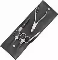 Erbe Collection Fünfteiliges Manicure Set im Lederetui Schwarz, 13,5 X 5,5 cm