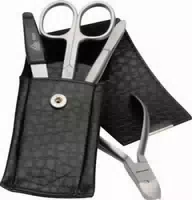 Erbe Collection Vierteiliges Manicure Set im Lederetui Schwarz 13,0 X 5,0 cm