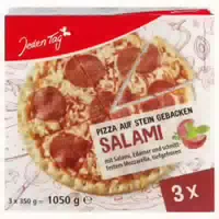 Jeden Tag Pizza auf Stein Gebacken Margherita