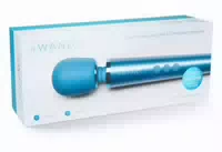 Massagestab „petite Rechargeable Vibrating Massager“ in Reisegröße