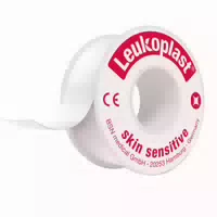 Leukoplast Skin Sensitive 2,5 cm X 2,6 m mit Schutzring