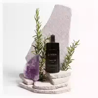 Wellness Set–gua Sha Amethyst mit Zähnchen & Cbd Gesichtsöl 1 Set