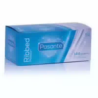 Pasante Kondome mit Riffeln