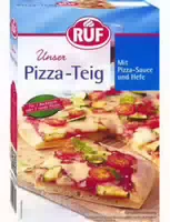 Ruf Pizza Teig mit Sauce