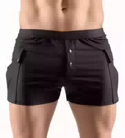 Shorts im Worker Style mit Taschen und Druckknopfleiste Vorn